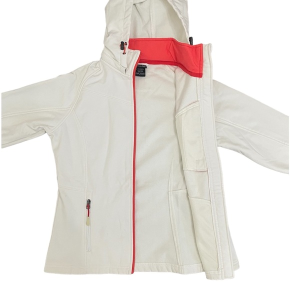 White Snow Jacket from Costco - Picture 8 of 8
